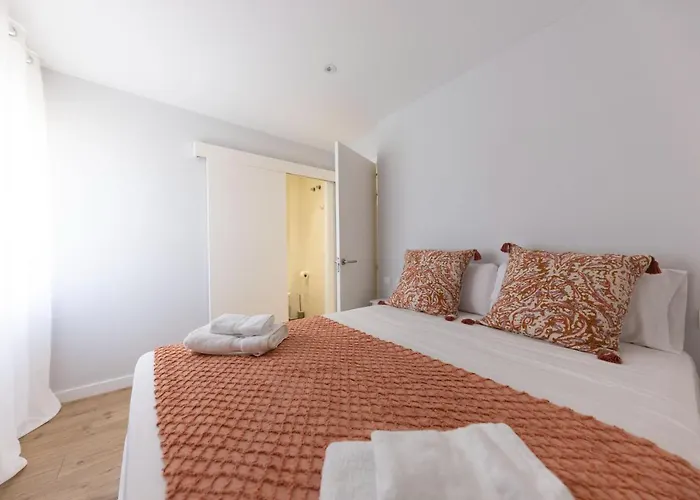 Bravissimo Eiximenis, With Beautiful Terrace And Views