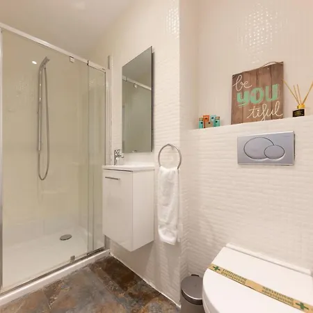 Bravissimo Eiximenis, With Beautiful Terrace And Views Apartment Girona Exterior photo